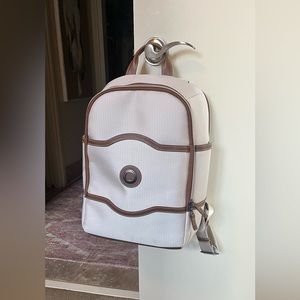 NWOT Delsey Cream (angora) Backpack